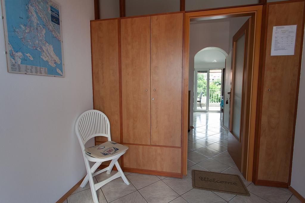 Apartment Rukavina Njivice Szoba fotó